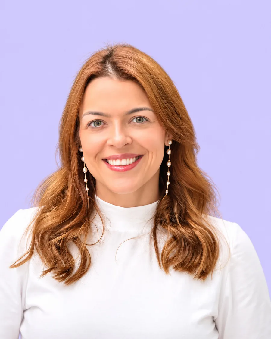 Larissa Pereira, Head de Canais de Aquisição da Blips, participante da mesa redonda no Hyper Business Summit 2026